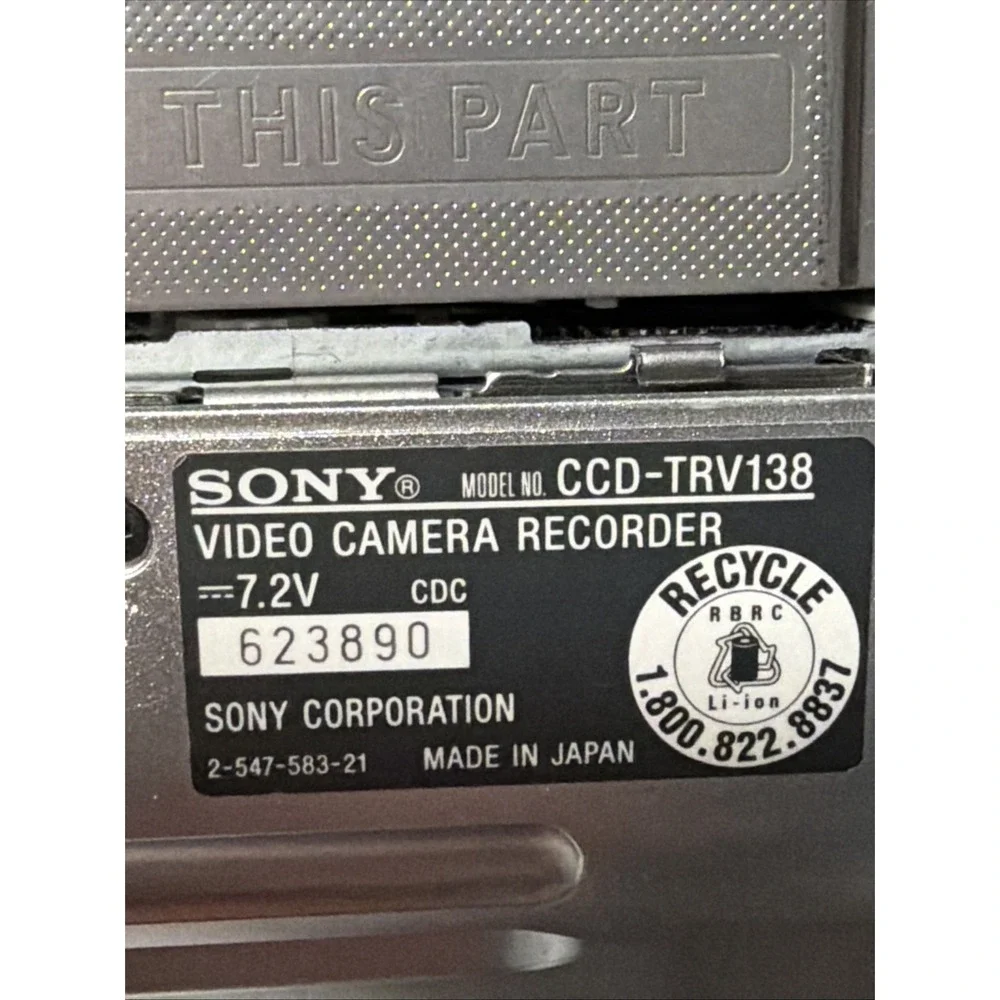 Sony Handycam DCR-TRV280 Digital 8 Silver Camcorder w/Battery, 2 Tapes Tested